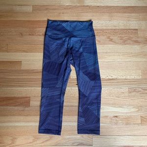Size 6 lululemon cropped high waisted leggings